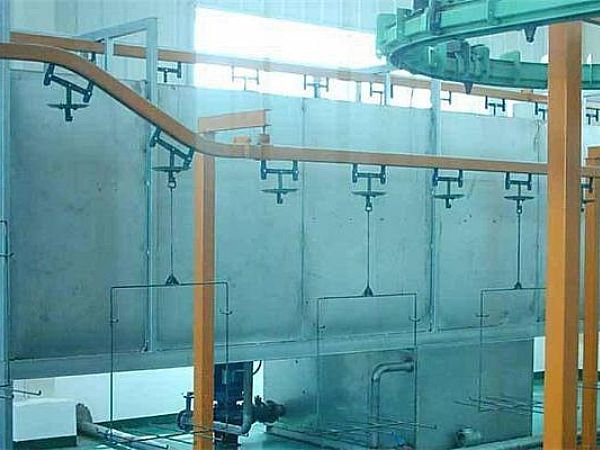 使用電泳設(shè)備進行電泳涂裝是涂裝金屬工件有效的方法之一